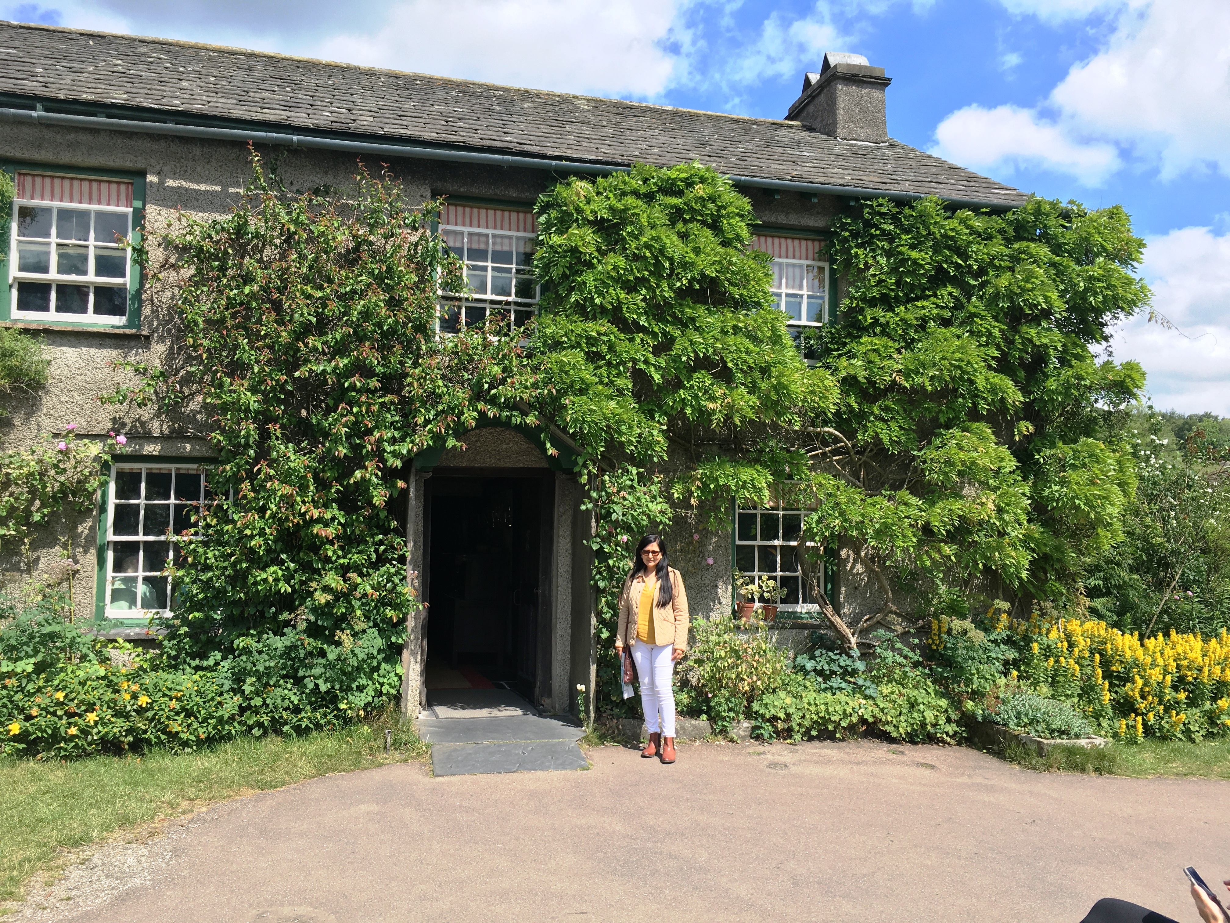 beatrix potter tour from london