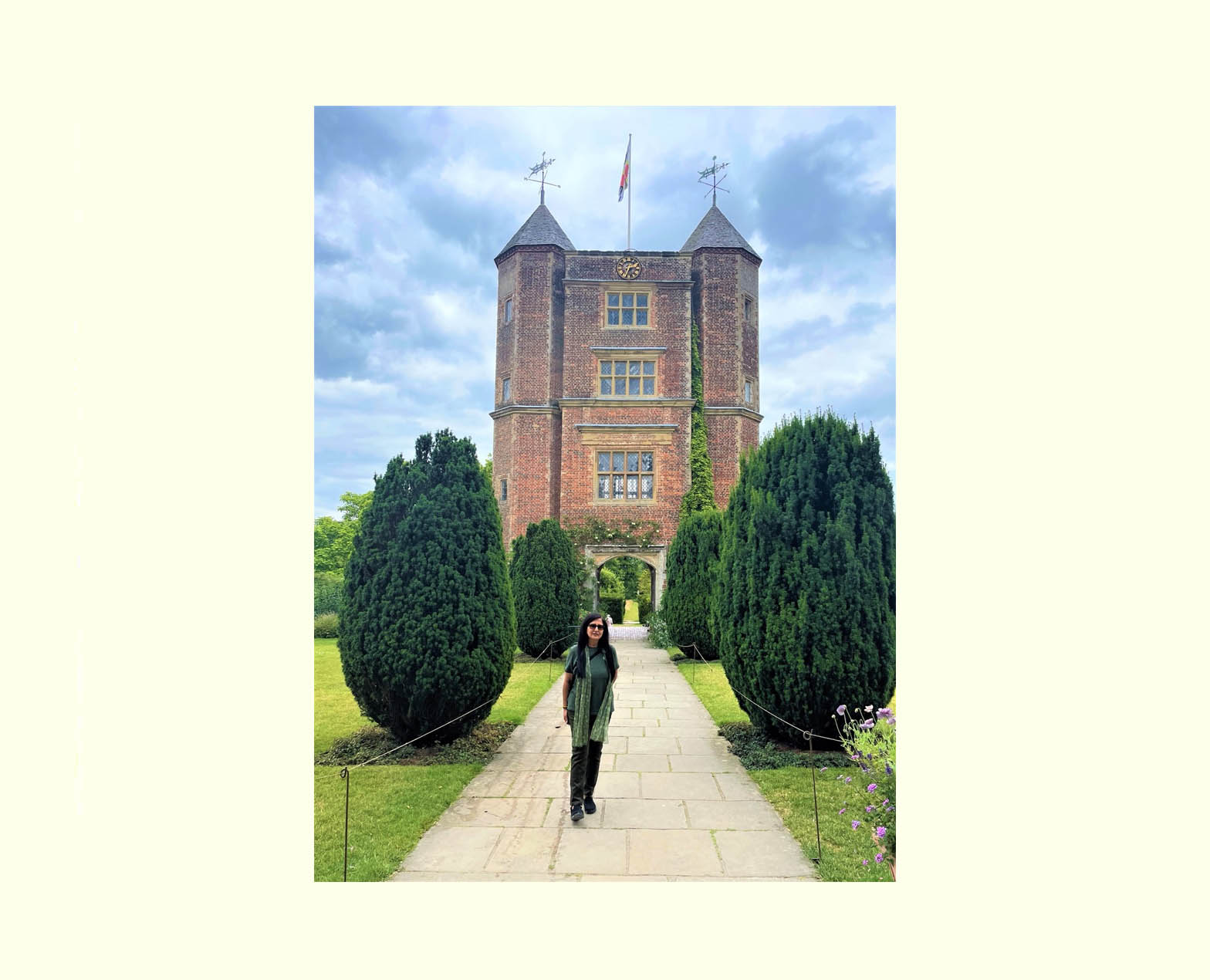Hunter sissinghurst deals